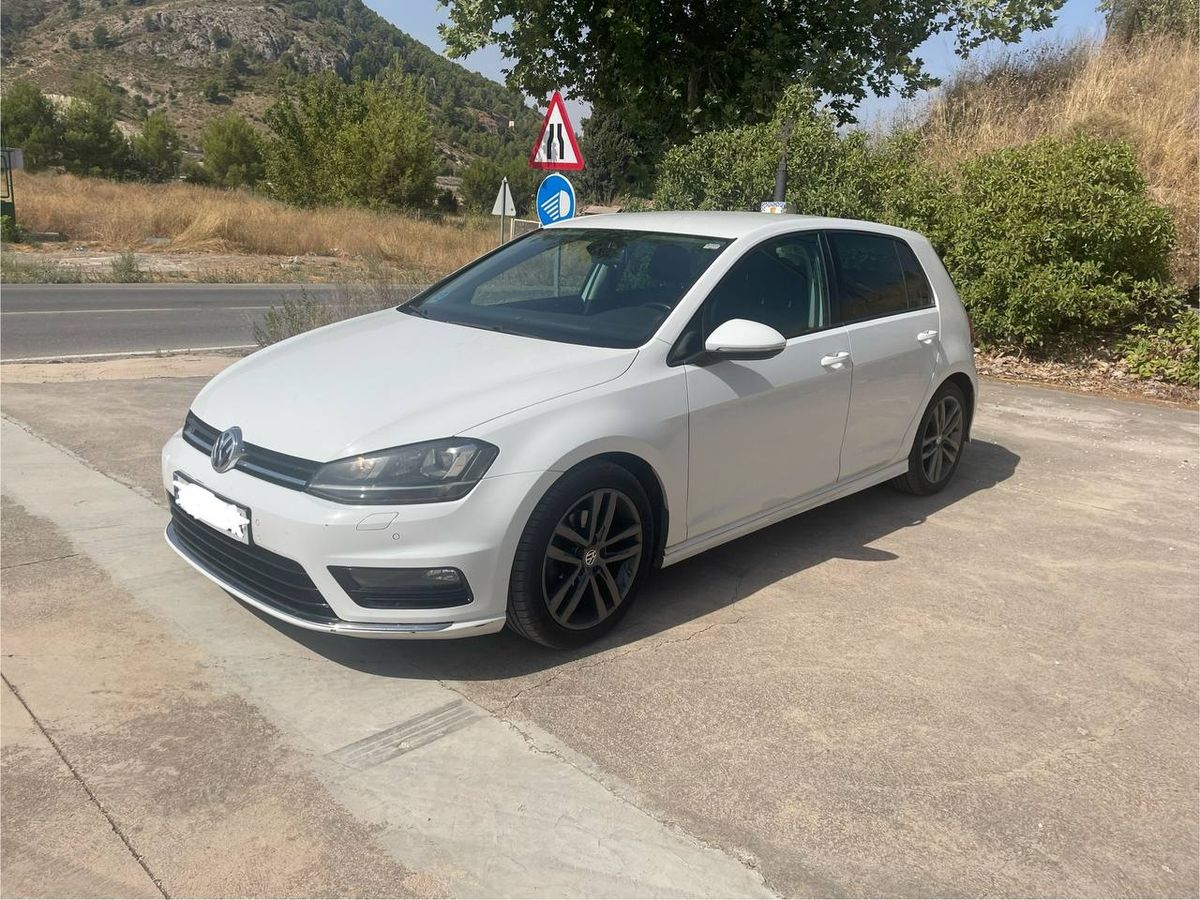 Photo of a Volkswagen Golf 7, 2016