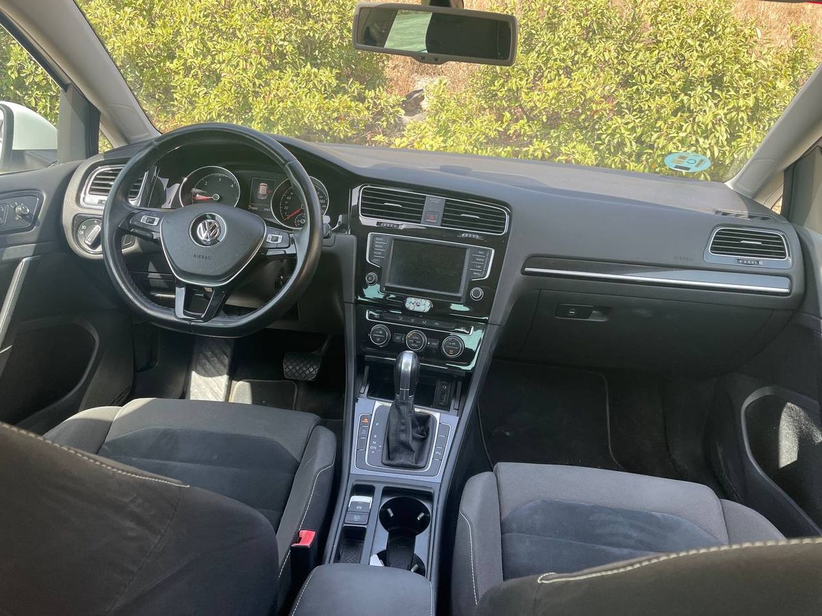 Volkswagen Golf 7 — photo 3
