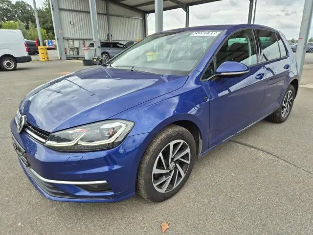 Photo de la voiture Volkswagen Golf 7, 2019